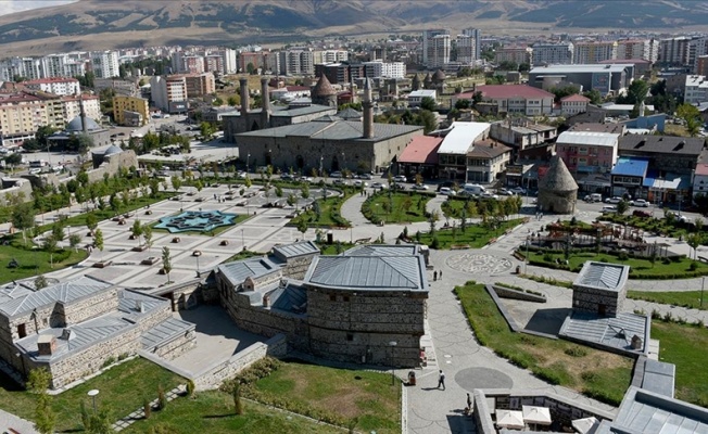 Erzurum il merkezi "Kültür Yolu Projesi" ile açık hava müzesine dönüştü