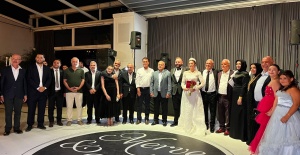 Bursa'da Gaziantepli'ler Merve-Talha Kaya'nın Muhteşem Düğününde Buluştu